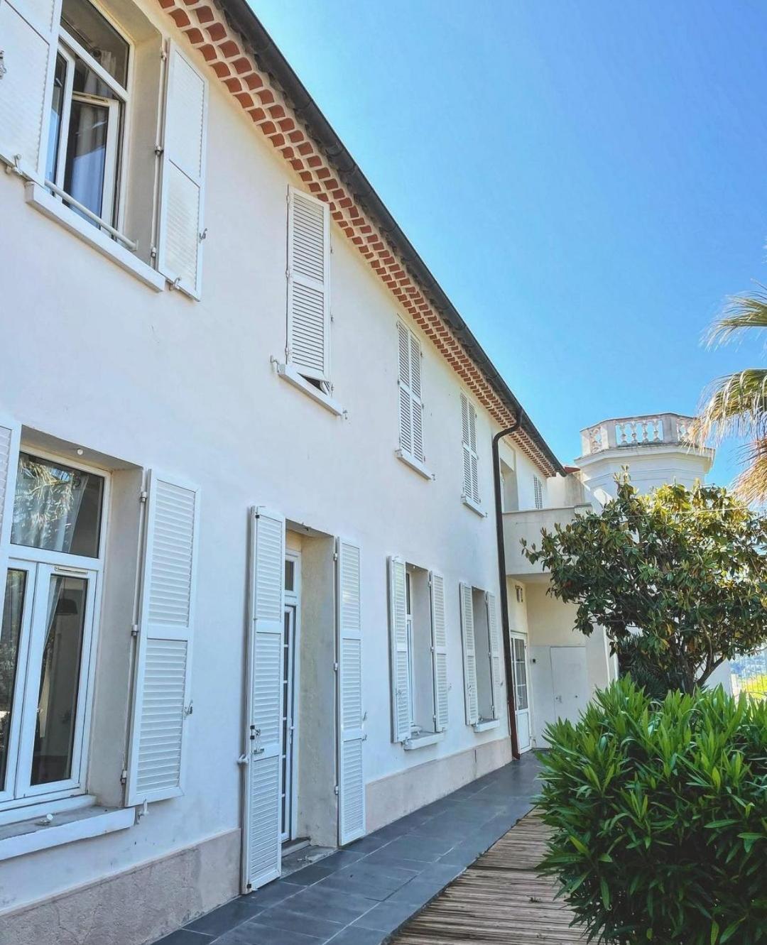 Villa-Chateau Les Terrasses - Tamaris, Plage Des Sablettes, Mer Au Bas De La Propriete La Seyne-sur-Mer Buitenkant foto