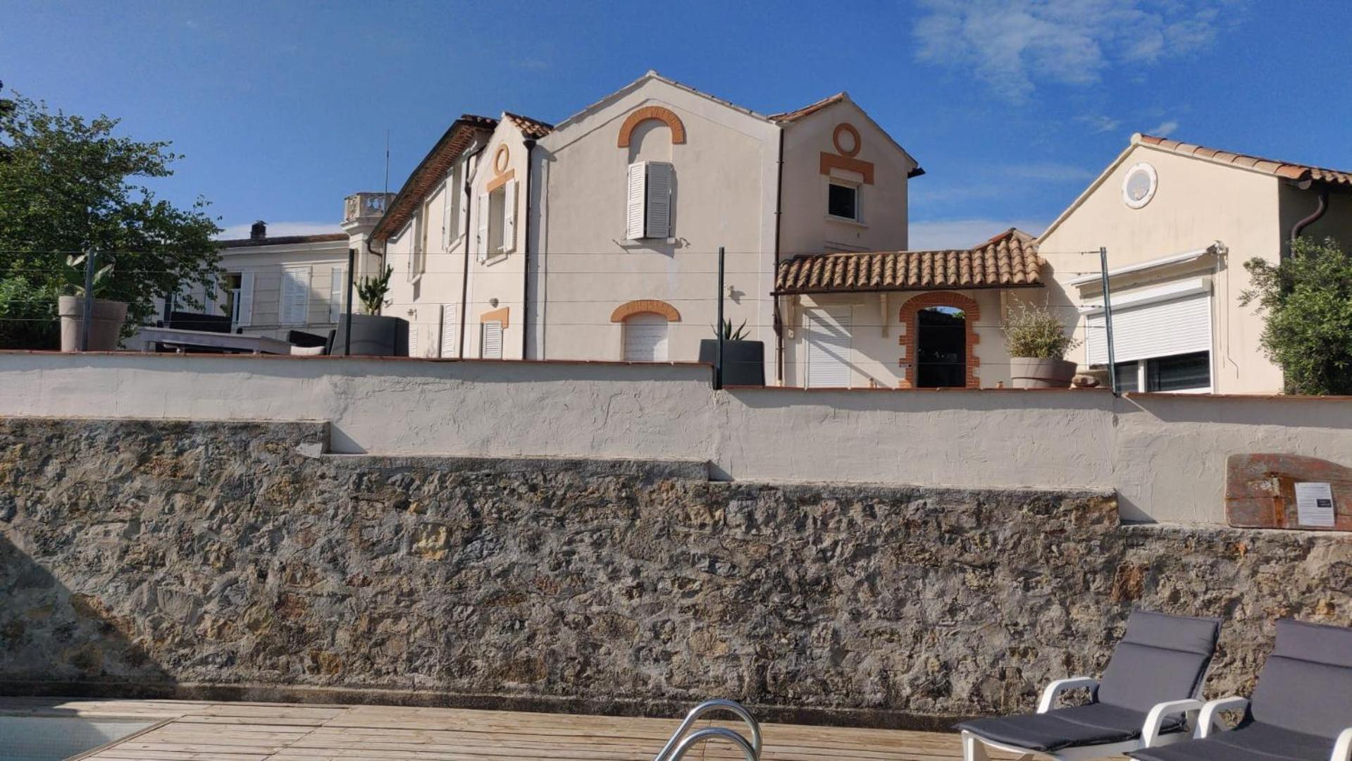 Villa-Chateau Les Terrasses - Tamaris, Plage Des Sablettes, Mer Au Bas De La Propriete La Seyne-sur-Mer Buitenkant foto